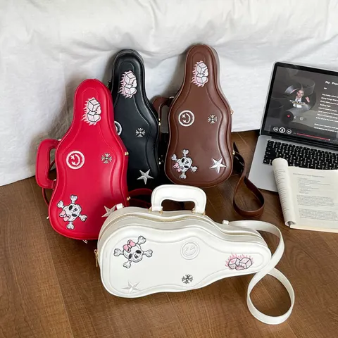 Sac à Épaule en Forme de Guitare pour Femmes Cuir PU Design de Niche Punk Badges Brodés Sac à Main Tendance