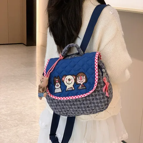 Sac à Dos Matelassé Mignon pour Femmes Design de Niche en Tissu Écossais Sac d'École Individuel Sac à Main Tendance Avec Pendentif Ours Broderie de Dessin Animé