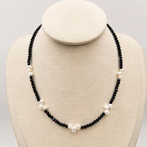 Juego de Collar Pulsera Pendientes de Perlas de Agua Dulce Barrocas Espinela Negra Mate Acero Inoxidable Joyería de Nicho para Mujer