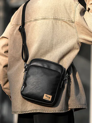 Japanese Style Minimalist Men Crossbody Bag Vintage PU Leather Shoulder Bag Large Capacity Waterproof Casual Messenger Bag Black