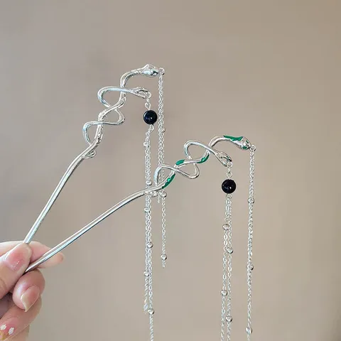 Women Vintage Snake Shape Hair Stick With Long Tassel Silver Enamel Green Drip Oil Metal Hair Accessory For Buns Party Jewelry
