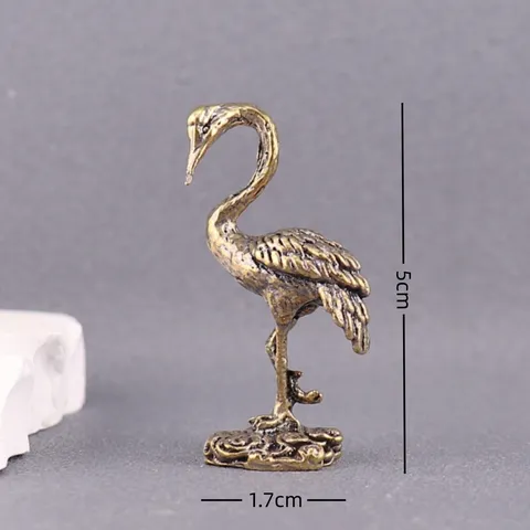 Antique Brass Red-Crowned Crane Figurine Bird Statue Carved Ornament For Tea Pet Desk Home Decor Traditional Chinese Style Ornament