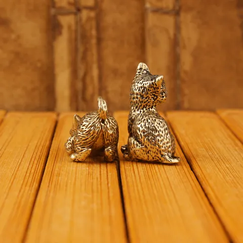 Vintage Brass Mini Cat Figurine Statue Desk Decor Antique Animal Sculpture Miniature Kitty Ornament For Home Office Tea Pet Gift