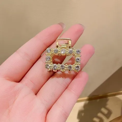 Elegant Zinc Alloy Flower Hair Claw Clip With Rhinestone Opal Look Floral Hairpin Sweet Hair Accessories For Women Gift