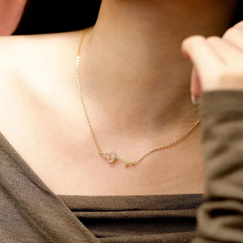 Women Stainless Steel Hollow Key Pendant Necklace Luxury Rhinestone Clavicle Chain Jewelry Elegant Daily Accessory Gift Gold Silver Plated