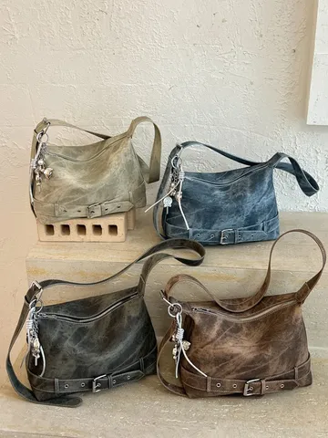 Damen Vintage Motorrad Umhängetasche Distressed PU Leder Schultertasche Kleine Quadratische Gewaschen Street Style Pendler Handtasche