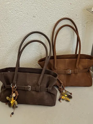 Damen Wildleder Plissiert Tote Bag Große Kapazität Pendler Umhängetasche Koreanischer Stil Einfarbig Achseltasche Gürtel Deko