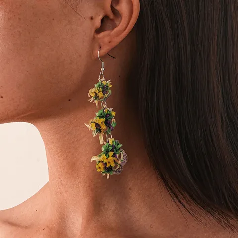 Boucles d'Oreilles Pendantes en Acrylique Masque Floral et Feuille d'Érable pour Femme Bohémien Imprimé Frange à Plusieurs Niveaux