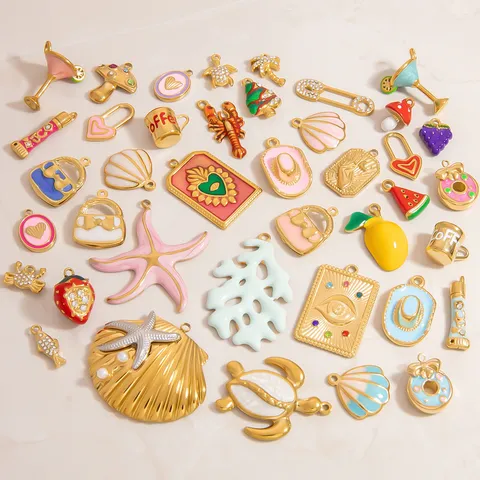 Colgantes de Acero Inoxidable Chapado en Oro de 18k Esmalte Océano Concha Estrella de Mar Cocktail Bolsa DIY Joyería Colgantes para Pulsera