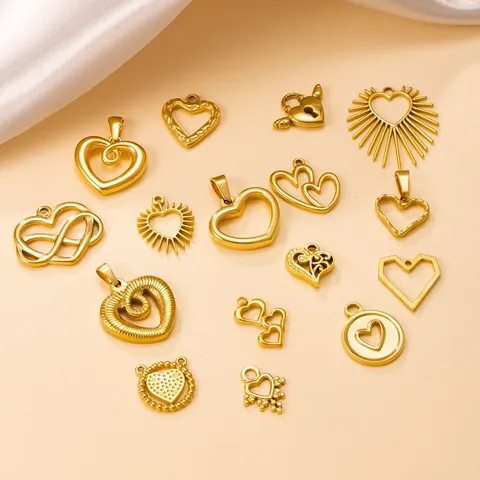Colgantes de Acero Inoxidable Chapado en Oro 18K Forma de Corazón Hueco para Creación de Joyas DIY