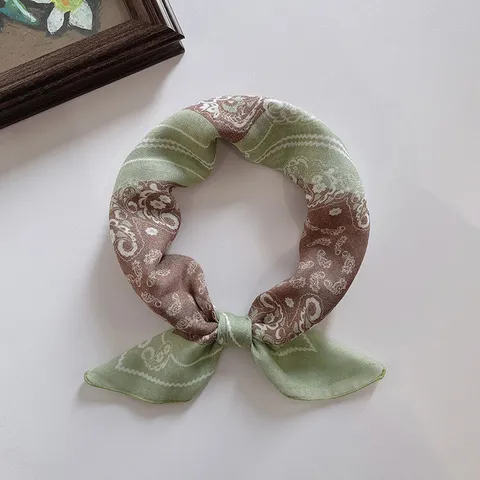 Pañuelo Cuadrado Pequeño de Algodón Estilo Pastoral Fresco para Mujer Transpirable Paisley con Estampado Floral Bandana Pañuelo para el Cuello y el Cabello Accesorios de Chal Artístico Vintage