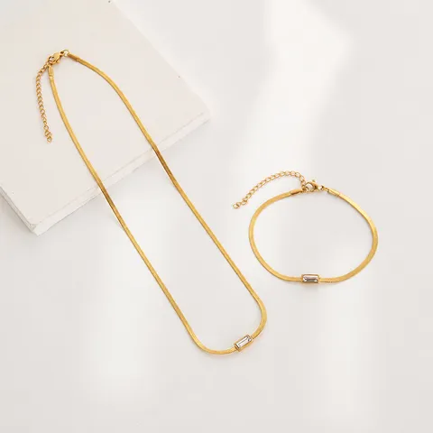 Collana e Bracciale Minimalista in Acciaio Inossidabile Placcato Oro 18K a Serpente Con Pendente in Strass Rettangolare Set Gioielli Donna