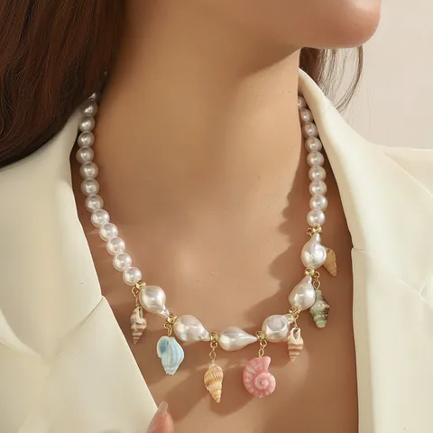 Collana con Ciondolo a Forma di Stella Marina in Conchiglia di Perle Artificiali Orizzonte Estivo Gioielli Charms per Donna Festa Vacanza