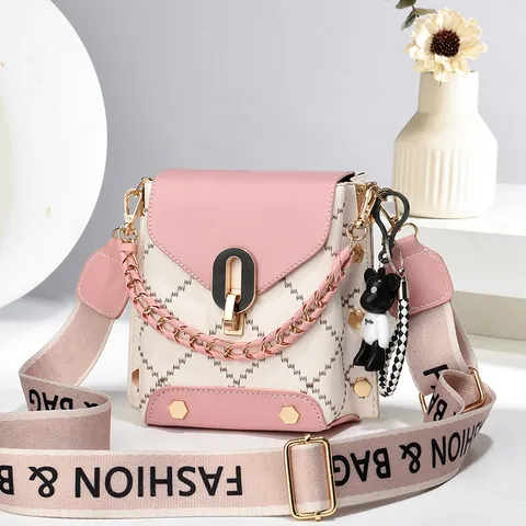 Women Fashion PU Leather Mobile Phone Crossbody Bag Lattice Pattern Color Block Small Shoulder Bag With Bear Pendant