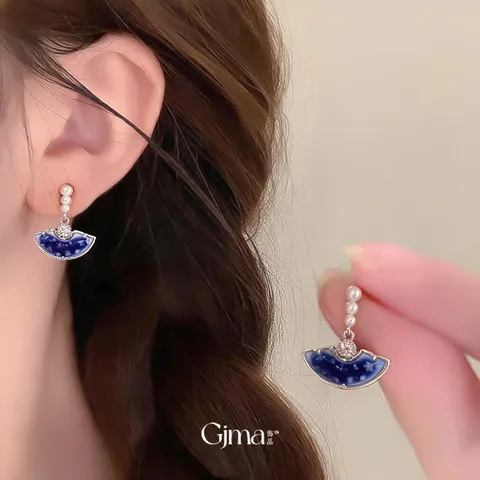 Blue And White Porcelain Style Copper Zirconia Stud Earrings With 925 Sterling Silver Post Enamel Flower Fan Shape Vintage Earrings For Women