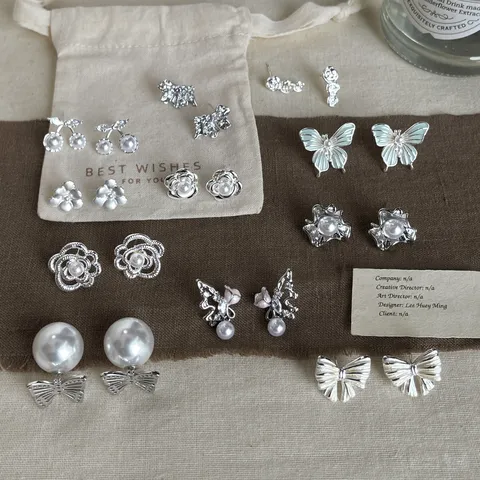 Elegant Silver Flower Butterfly Stud Earrings For Women Copper Inlaid Zirconia Artificial Pearl Light Luxury Jewelry