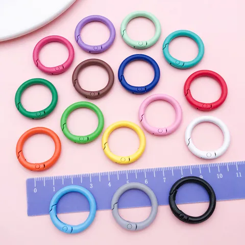Anneaux à Ressort en Alliage de Zinc Peints Multicolores Anneaux en O Ronds pour Bricolage Porte-clés Bijoux Accessoires Connecteurs