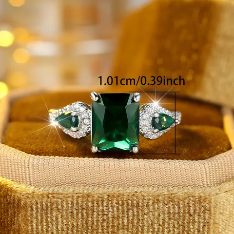 Anillo de Lujo de Tres Piedras con Strass Verde Talla Esmeralda Cobre Plateado Piedras Laterales de Pera Joyería de Moda Mujer