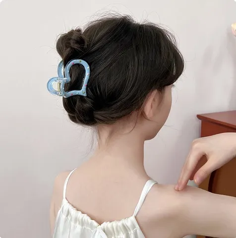 Pince à Cheveux Cœur Douce Pois Colorés Clip Requin en Acrylique Nouveau Style d'Été Accessoires de Coiffure pour Femmes
