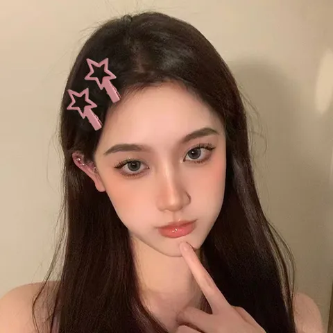 Barrettes Étoiles Mates Y2K Pour Femmes Filles Pinces Latérales Pentagramme Évidées Épingles à Cheveux Bec de Canard Colorées Accessoires de Coiffure Style Coréen