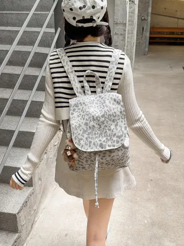 Vintage Leopardenmuster Nylon Rucksack Mit Großer Kapazität Für Mädchen Kontrastfarbe Sternenmuster Kordelzug Schulrucksack Mit Bärenanhänger