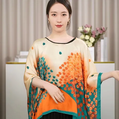 Donna Moda Foulard Quadrato Pullover Raso Mantella Estate Scialle Protezione Solare Elegante Versatile Stampa Floreale Astratta