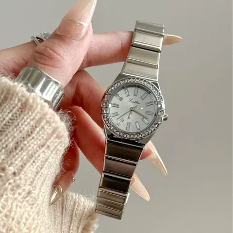 Luxury Women's Quartz Watch Alloy Stainless Steel Rhinestone Inlaid Bezel Mineral Glass Mirror 3ATM Waterproof Dress Wristwatch