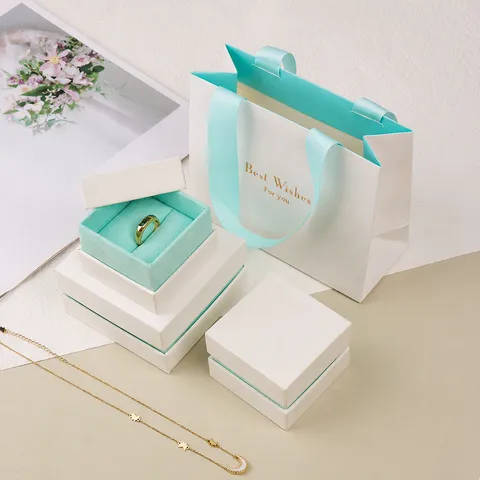 Boîte à Bijoux de Luxe en Papier Similicuir de Haute Qualité Avec Doublure en Velours Marquage à Chaud Or Best Wishes Étui d'Emballage Carré pour Bague Collier Sac Cadeau Assorti