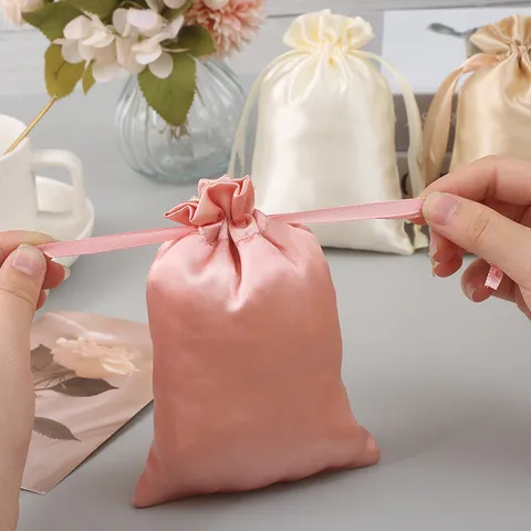 Sacchetto di Conservazione in Raso con Coulisse Sacchetto di Seta per Cosmetici Gioielli Confezione Regalo con Nastro Organizzatore da Viaggio