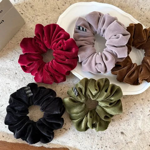 Women Vintage Velvet Large Hair Scrunchies Solid Color Pleated Hair Ties High Elastic Hair Bands Elegant Korean Hair Accessories
