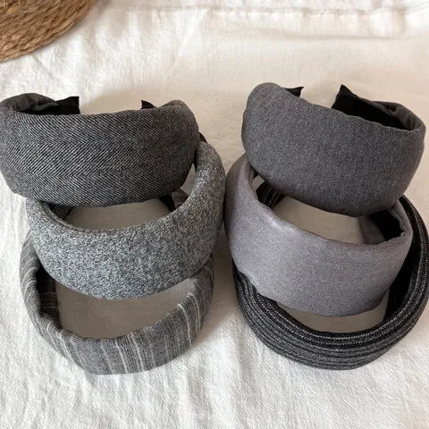 Serre-tête à Bord Large Série Grise Rétro pour Femmes Rayé Couleur Unie Haut de Crâne Élevé Serre-tête Automne Hiver Accessoires de Coiffure Simples