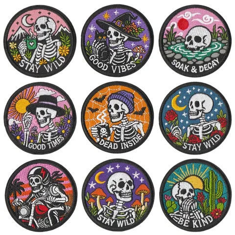 Écussons de Broderie de Crâne Rond Punk Autocollants en Tissu Brodés de Squelette Rétro pour la Décoration de Veste Chapeau Sac à Dos Appliques de Couture