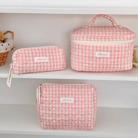 Women Quilted Cotton Gingham Makeup Bag Heart Pattern Large Capacity Portable Toiletry Storage Pouch Cosmetic Bag For Travel Daily