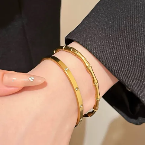 Gold Titanium Steel Bracelet For Women Premium Rhinestone Shell Bamboo Bangle Jewelry Elegant Couple Gift Fashion Commuter Bracelet