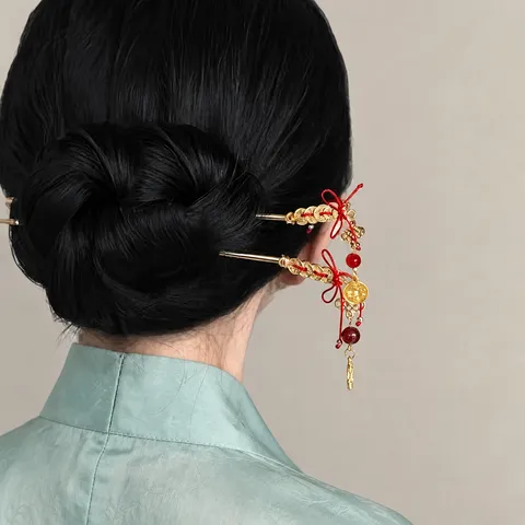 Vintage Chinesischer Stil Kupfermünze Haarstab Gold Legierung Roter Knoten Quaste Haarnadel Für Damen Hanfu Neujahr Haarschmuck