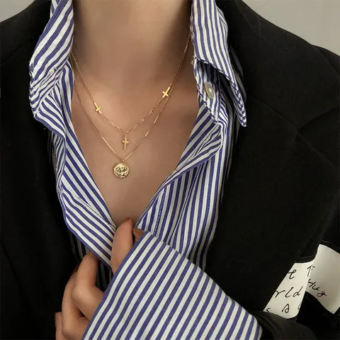 Collier Double Couche Plaqué Argent Sterling 925 Vintage pour Femme Ras du Cou avec Pendentif Croix et Pièce de Portrait Minimaliste Bijoux