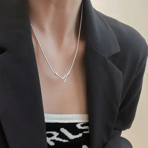 Collar de Cadena de Serpiente de Cobre Minimalista para Mujer Cierre de Anzuelo Plateado Estilo Industrial Pesado Solo Cadena Sin Colgante Joyería