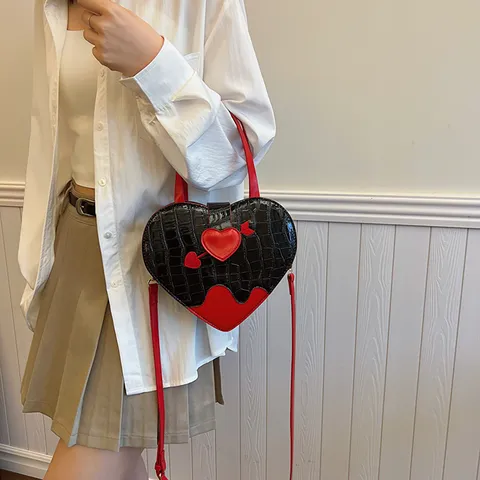 Women's Vintage Heart Shaped Crossbody Bag Fashion Crocodile Pattern PU Leather Handbag With Cupid Arrow Design Contrast Color Shoulder Bag