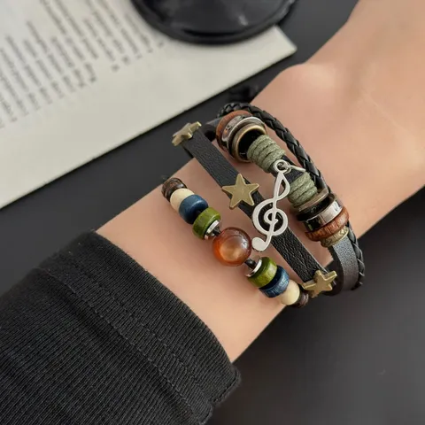 Bracelet Punk Tissé en Cuir PU Style Ethnique Rétro pour Hommes Femmes Breloque Note de Musique Étoile Multicouche Bijoux de Main Bohème Cadeau