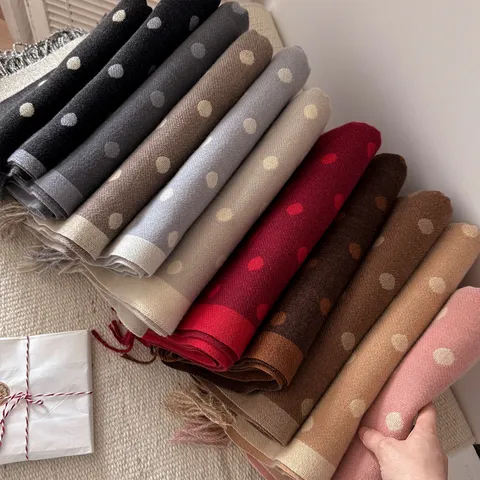 Damen Polka Dot Kaschmirähnlicher Schal Dicker Warmer Winterschal Mit Quasten Weicher Kettenwirk-Schal Für Den Alltag Reisen