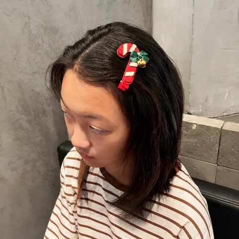 Lindo Clip de Pelo de Navidad para Niños Niñas Papá Noel Reno Campana Horquilla de Tela Accesorios Decorativos para el Cabello de Fiesta