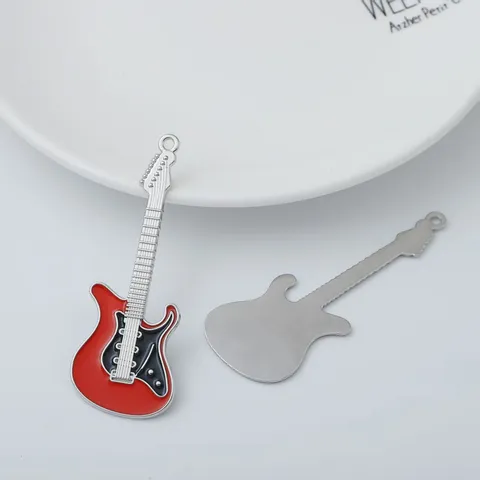 Guitar Shape Zinc Alloy Enamel Dripping Oil Charms For DIY Jewelry Making Keychain Pendant Accessories Fashion Musical Instrument Jewelry Gift