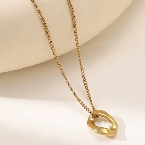 Minimalistische Titanium Staal 18K Verguld Ketting Vrouwen Vlinder Maan Kunstparel V-Vorm Hanger Ins Stijl Sieraden