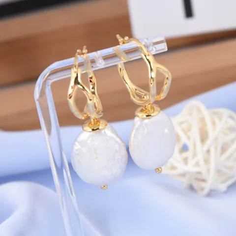 Boucles d'Oreilles Pendantes en Perles d'Eau Douce Baroques pour Femmes Avec Tige en Argent Sterling 925 Bijoux en Métal Irrégulier Or