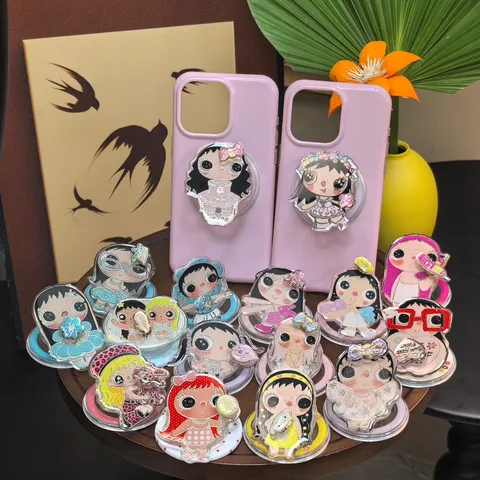 Supporto per Telefono Magnetico Espandibile Cartone Animato Ragazza Rotante Dorato Acrilico Griptok Presa per Custodie Magnetiche Supporto da Tavolo
