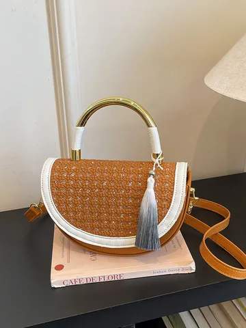 Vintage Halbkreis Satteltasche Strass Geflochtene Textur Metallgriff PU Leder Umhängetasche Mit Quaste Für Damen