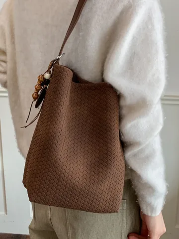 Large Capacity Retro Women Woven Bucket Bag PU Leather Minimalist Tote Shoulder Bag Fashion Braided Handbag For Daily Commute