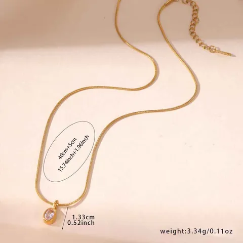 Collana con Pendente in Zirconia Placcata Oro 18K in Acciaio Inossidabile Minimalista per Donna Elegante Catena a Serpente