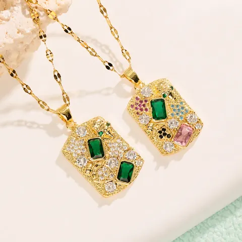 Vintage Copper Zirconia Geometric Pendant Necklace Gold Plated Emerald Green Zirconia Necklace Luxurious Jewelry Gift For Women
