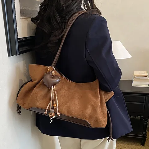 Women Retro Matte PU Leather Shoulder Bag Large Capacity Underarm Tote Bag With Heart Pendant Tassel Office Daily Commute Handbag